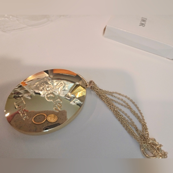 Dior Luxurious Gold Compact Pocket Mirror Beaute In Box Nwt - Picture 2 of 6